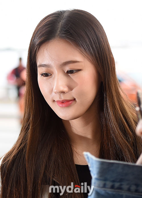 4 idol sở hữu visual đỉnh của chóp: Tzuyu, Jisoo bất phân thắng bại