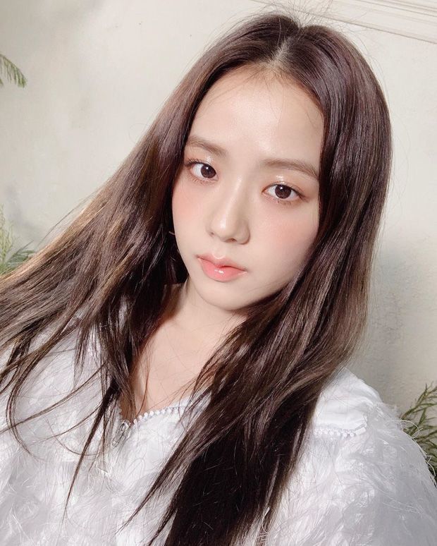 4 idol sở hữu visual đỉnh của chóp: Tzuyu, Jisoo bất phân thắng bại