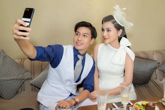 Cao Thái Hà liên tục gặp cú sốc: Bố qua đời, giờ bạn thân qua đời