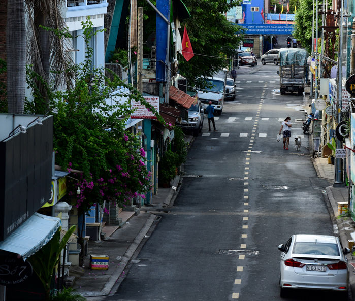 SG ngày giãn cách: Đồng lòng ngồi yên để hồi sinh mạnh mẽ