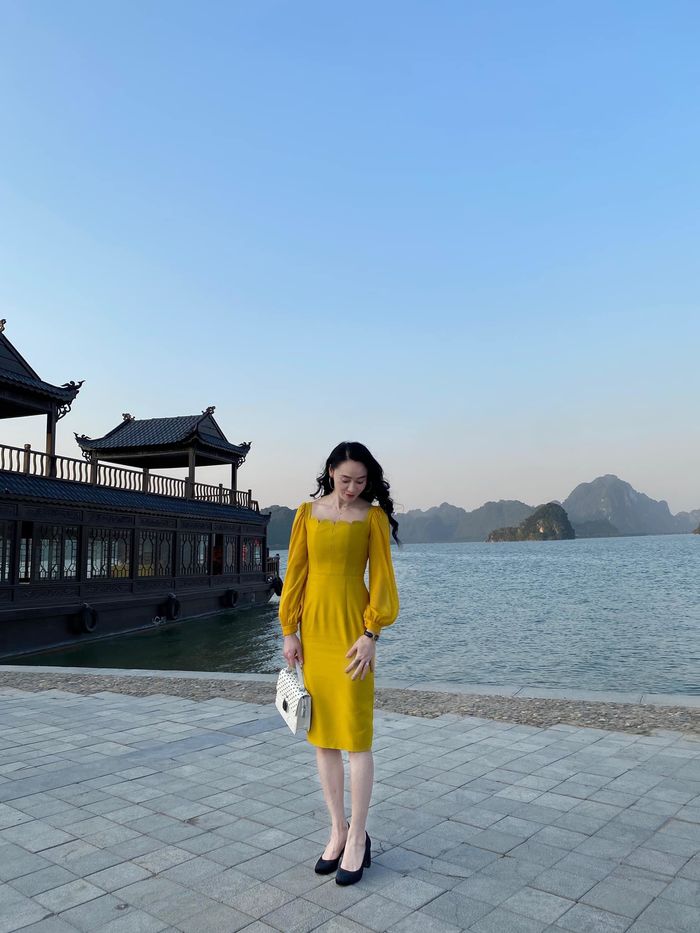 Bà Xuân Hương vị tình thân: Ngoài đời U50 vẫn đẹp, style như gái 20