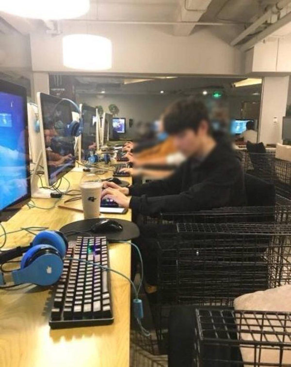 Bị bồ đá vì mê game, thanh niên đáp trả: Thứ anh cần là đồng đội
