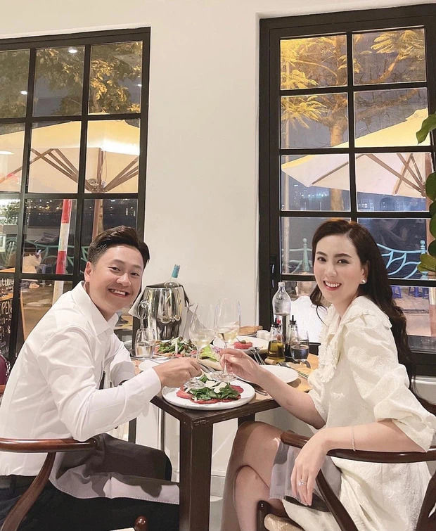 Bị đồn gái 1 con, “Hoa khôi VTV”: Chỉ nghỉ đi chơi chứ nghỉ đẻ lúc nào