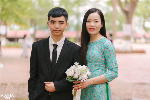 Bí quyết học giỏi của 6 thủ khoa cả nước: Không dùng MXH