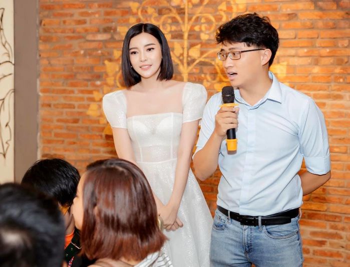 Cao Thái Hà liên tục gặp cú sốc: Bố qua đời, giờ bạn thân qua đời