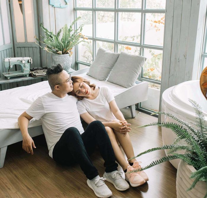 Cầu hôn 20 lần anh shipper mới chịu, nữ giám đốc giờ được cưng hết nấc