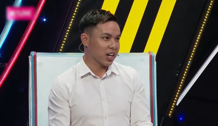 Chàng tài xế đi hẹn hò bị mẹ bạn gái từ chối: Cũng may bấm nút rồi