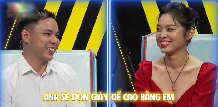 Chàng tài xế đi hẹn hò bị mẹ bạn gái từ chối: Cũng may bấm nút rồi