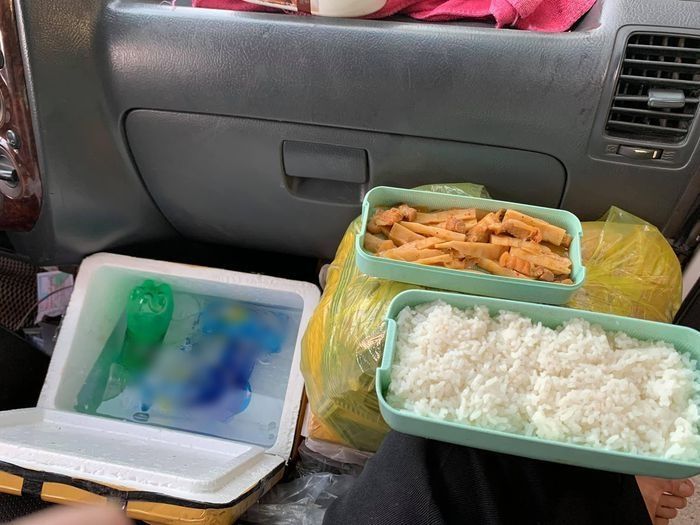 Cậu sinh viên gác lại gia đình, ngược xuôi chuyến xe 0 đồng giúp SG