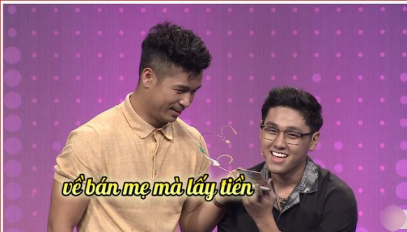 Chàng trai thử lòng xin mẹ 30 triệu mua xe tặng bạn gái và cái kết