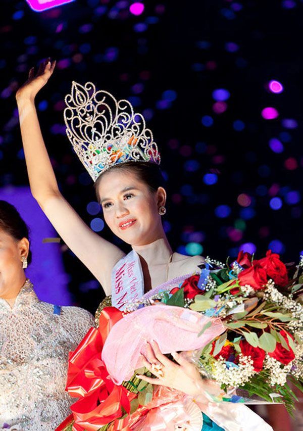 Chuyện ít ai biết: Ngọc Trinh từng là Hoa hậu, đăng quang ở Mỹ!