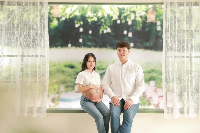 Cô dâu Việt 1m47 cưới chồng người Hàn cao 1m87, cả họ đều mừng