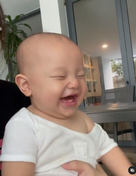 Hồ Ngọc Hà: Leon cười là phụ, cả nhà cười là chính