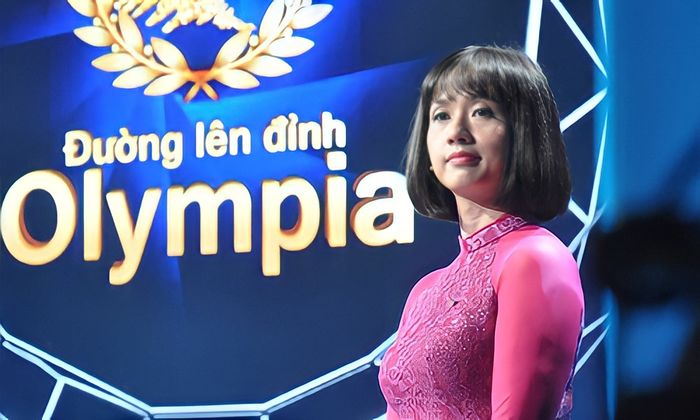 Cuộc sống của MC Tùng Chi: Quyền lực nhưng cực kỳ kín tiếng
