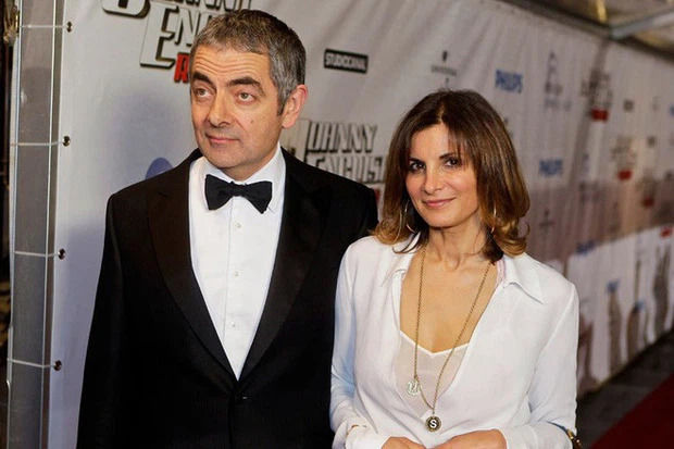 Cuộc sống của Mr Bean: Theo tình trẻ kém 28 tuổi, U70 có con 4 tuổi