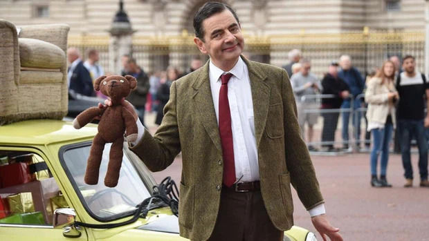 Cuộc sống của Mr Bean: Theo tình trẻ kém 28 tuổi, U70 có con 4 tuổi
