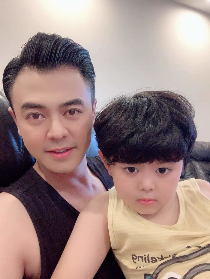 Cuộc sống hiện tại của MC Chiếc nón kỳ diệu: Con trai y chang bố