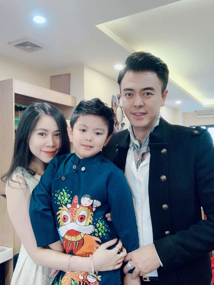 Cuộc sống hiện tại của MC Chiếc nón kỳ diệu: Con trai y chang bố