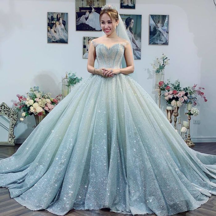 Cuộc sống hiện tại của MC Vân Hugo: Kết hôn lần 2, bỏ nghề vì sức khỏe