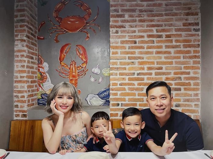 Cuộc sống hiện tại của The Men: Người ở biệt thự cảm ứng 40 tỷ