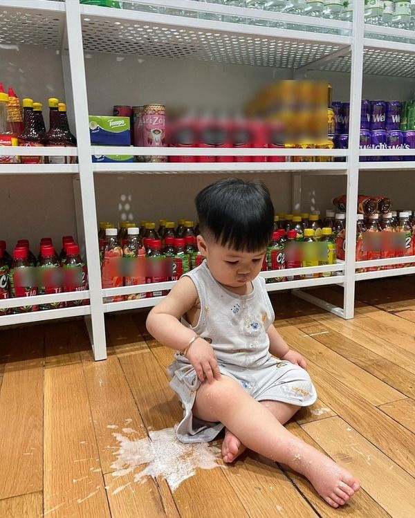 Đại gia Vbiz mùa giãn cách: Lý Hải Minh Hà đưa 4 con lên Đà Lạt