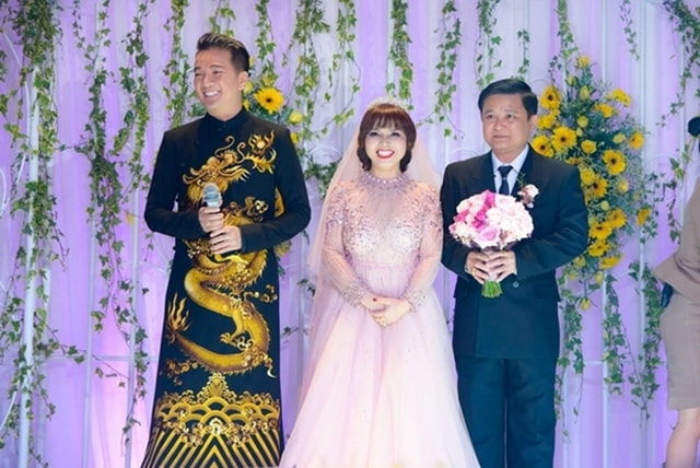 Danh tính người phụ nữ là mẹ ruột của 2 con Mr. Đàm: tưởng lạ hóa quen