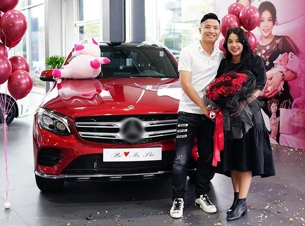Đình Trọng sắm xe hơi tiền tỷ ở tuổi 24 gia nhập hội cầu thủ có xế xịn