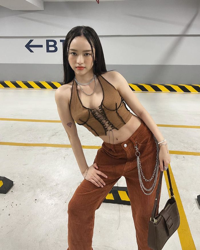 Hot girl Cà Mau Thúy Vi sau 6 năm: Mặt một nét, gu ăn mặc kém sang