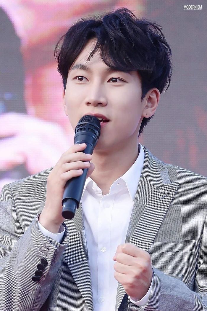 Idol crush đồng nghiệp: Jungkook mê IU nhưng IU lại mê người có vợ