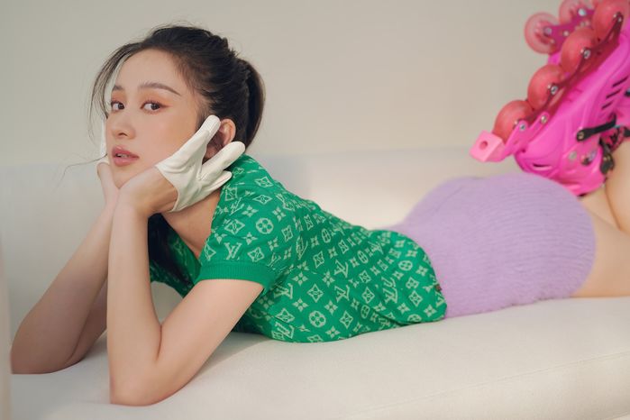 Jun Vũ bị nhầm thành Hoa khôi Báo chí vì cùng tên Vũ Phương Anh