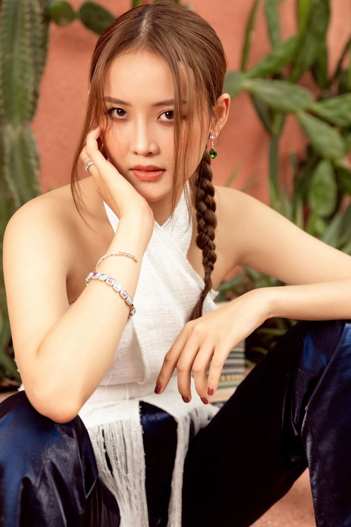 Không chỉ vất vả trả nợ cho mẹ, Trương Mỹ Nhân còn mắc bệnh hiếm gặp