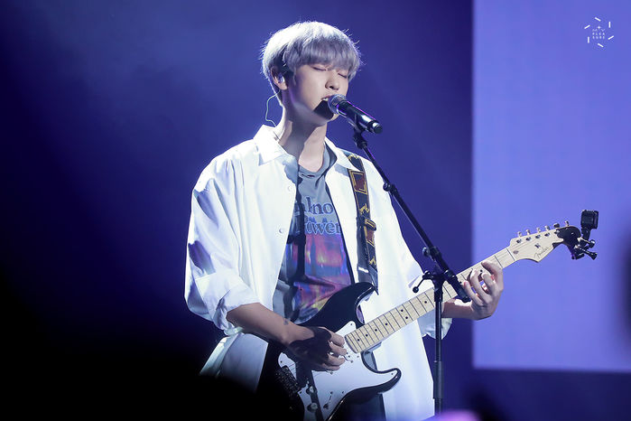 Loạt định kiến khó hiểu, kì quặc người ngoài áp đặt lên idol Kpop