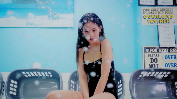 Loạt định kiến khó hiểu, kì quặc người ngoài áp đặt lên idol Kpop