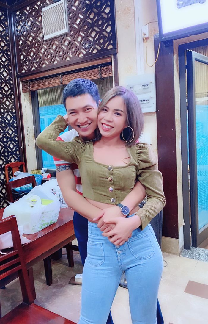Mạnh Trường: Không gặp riêng bạn diễn nữ cho vợ đỡ lăn tăn!