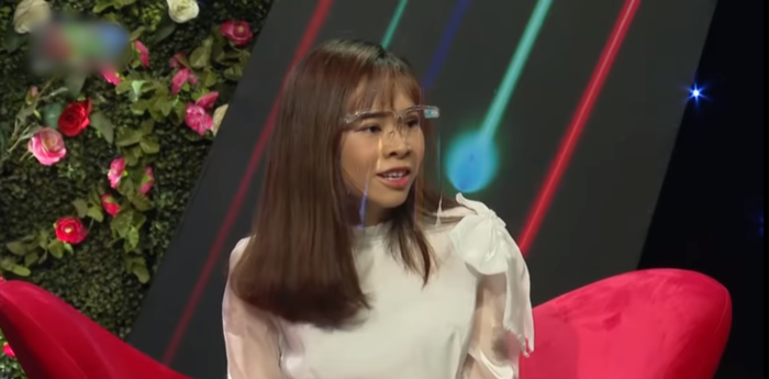 Mẹ bỏ đi lúc 6 tháng tuổi, cô gái đến show hẹn hò hy vọng tìm được mẹ