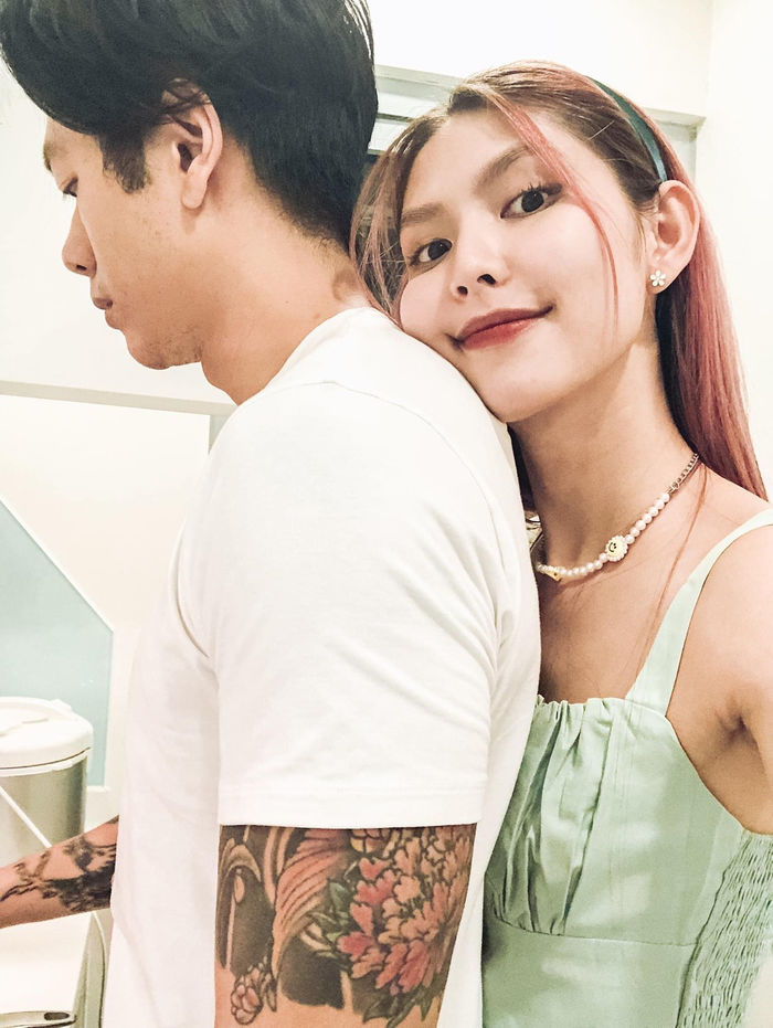Mới hẹn hò, Thùy Dương và nam thần Người Ấy Là Ai quấn quýt không rời