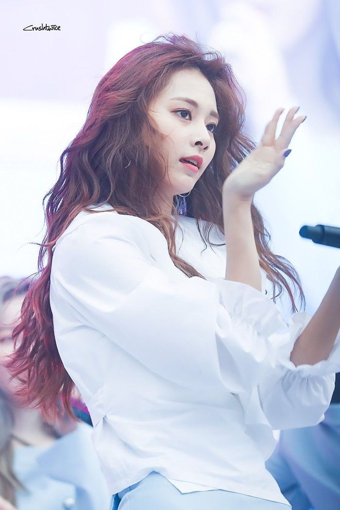 Mỹ nhân Kpop xứng danh nữ hoàng hất tóc: Rosé (BLACKPINK) chưa nhất
