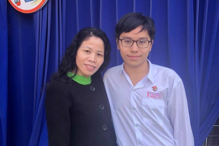 Nam sinh đạt 10 điểm Tiếng Anh được 3 trường đại học tuyển thẳng