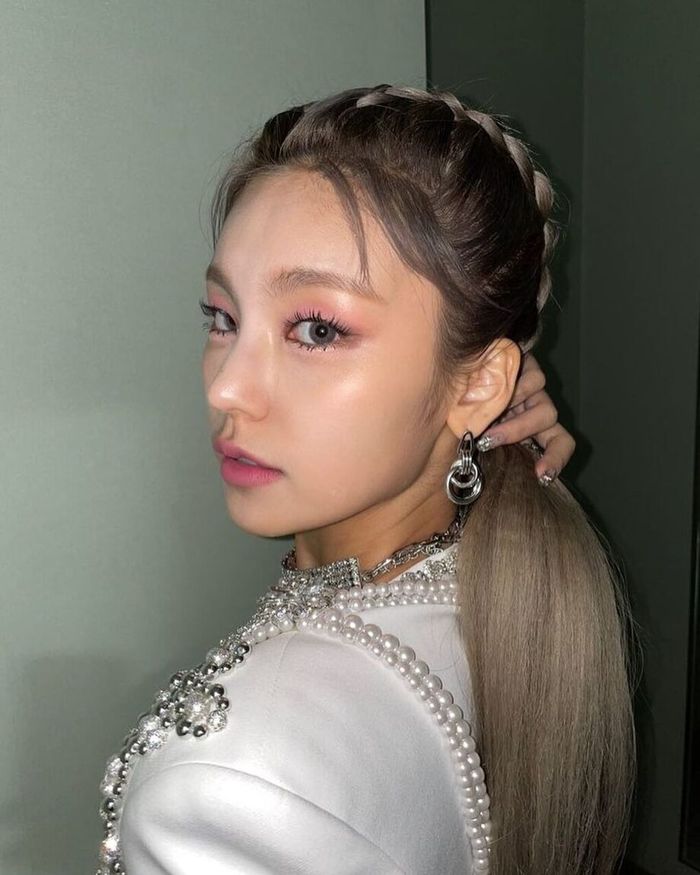 Netizen kêu gào khi mỹ nhân ITZY bị dìm tơi tả chỉ vì cách make up
