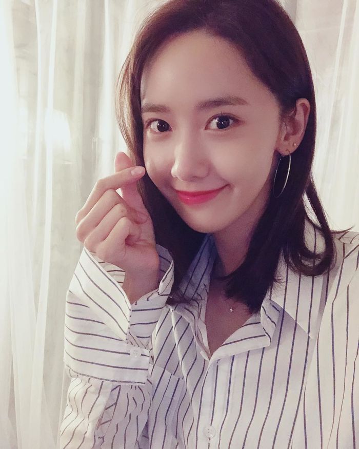 Karina tự sướng gây sốt, fan khui lại ảnh selfie của loạt idol nữ