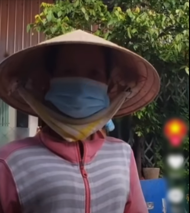 Vẫn là gương mặt ấy: người đàn ông chê người nhận cơm mất lịch sự