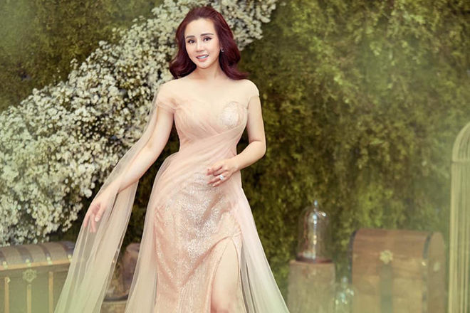 Nhan sắc thời còn phèn của Vy Oanh: mặt bầu bĩnh, hai mắt tròn xoe