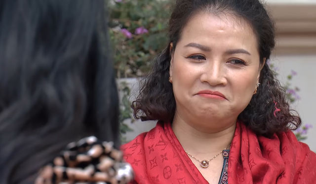 Những bà mẹ rất đời của Hương Vị Tình Thân: Bà Sa mưu mô