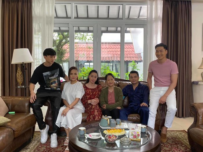 Những bà mẹ rất đời của Hương Vị Tình Thân: Bà Sa mưu mô
