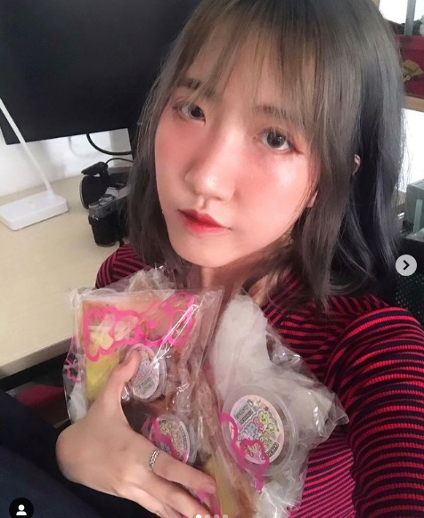 Nữ chính 12 mối tình tư vấn tình cảm dạo, up story nói đạo lý