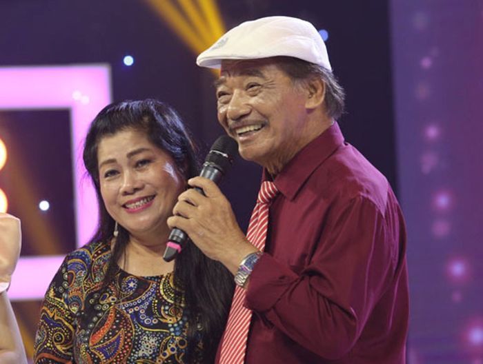 Phụ huynh sao Việt kết hôn tuổi xế chiều: bố Ái Phương 61 tuổi lấy vợ