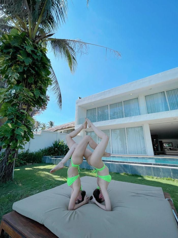 Phương Trinh Jolie - sao nữ duy nhất Vbiz xoay được đầu ra đằng sau