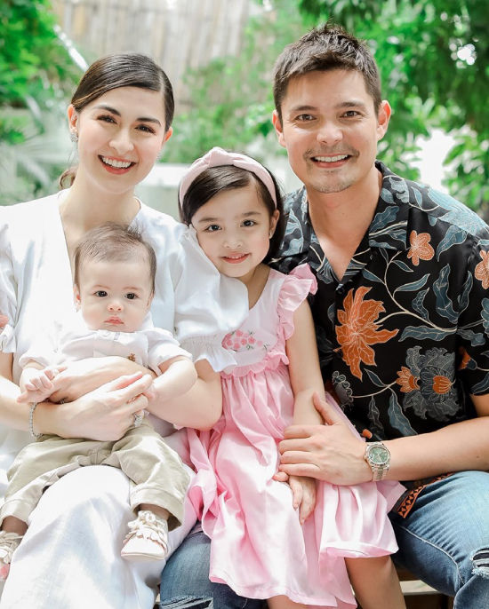 Quý tử nhà mỹ nhân đẹp nhất Philippines: Mới 2 tuổi đã chuẩn soái
