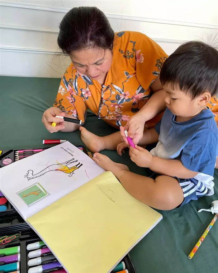 Sao Việt 24h: Vinh Râu chúc phúc Minh Trang, Đào Bá Lộc hoá tiên cá