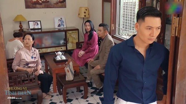 Sao Việt 24h: Vinh Râu chúc phúc Minh Trang, Đào Bá Lộc hoá tiên cá